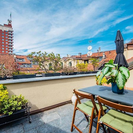 Appartement House With Terrace à Turin Extérieur photo