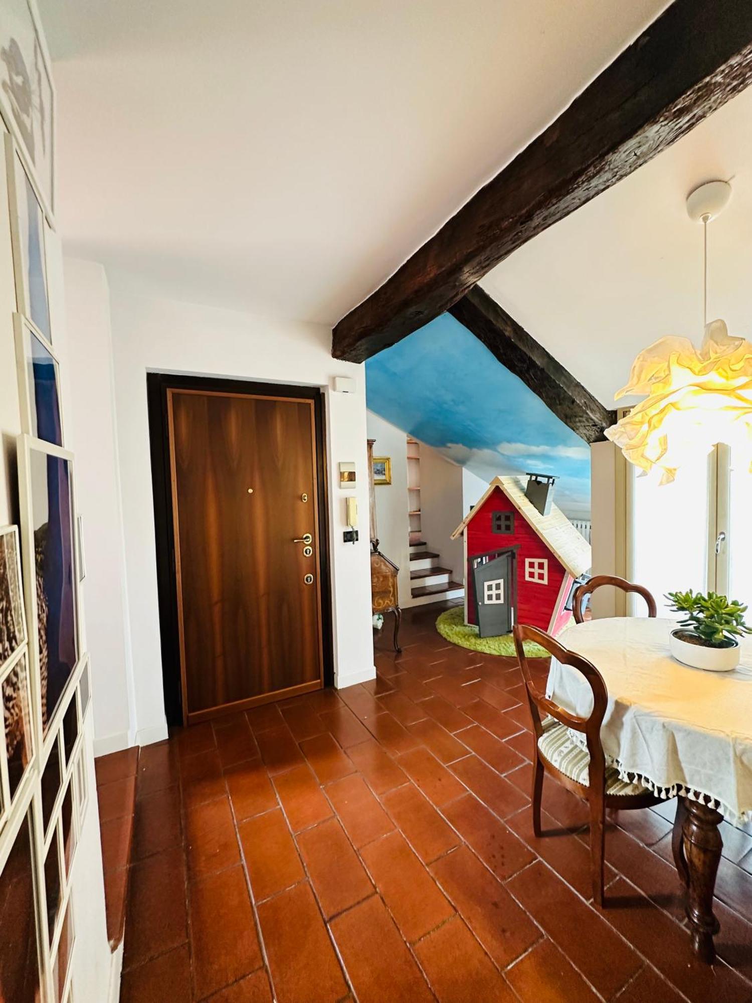 Appartement House With Terrace à Turin Extérieur photo